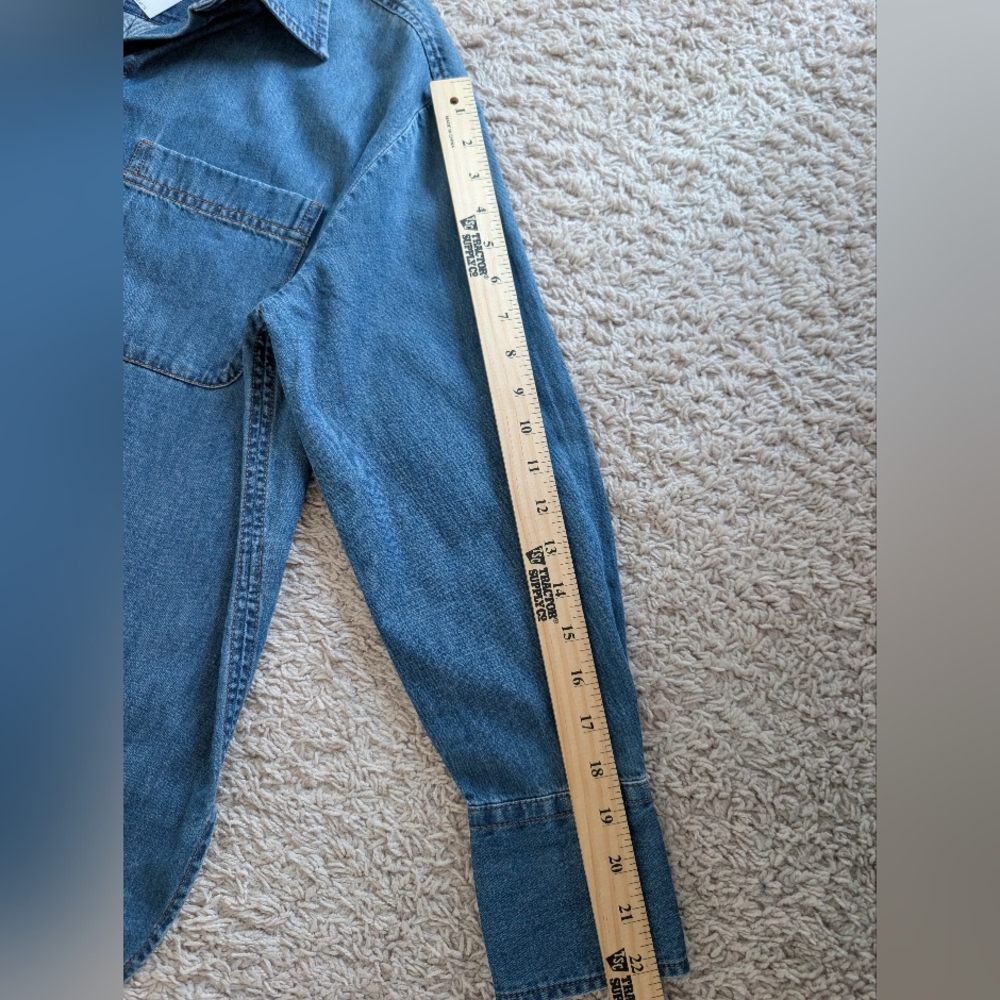 NWT Banana Republic Essential Oversized Denim Button-Down Shirt - Picture 8 of 10